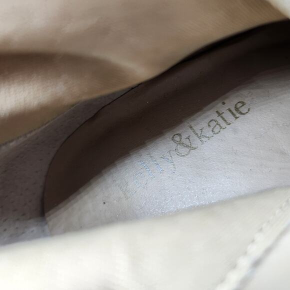 Kelly & Katie Tan Suede Ruched Heeled Boots – Size 9.5 / EU 40 - Western - Picture 4 of 9